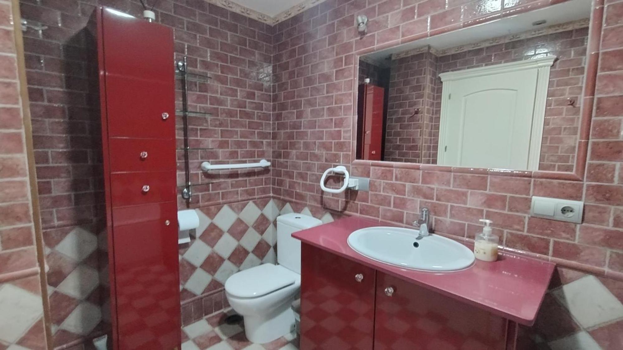 Atico En El Centro Roquetas De Vacaciones Garaje Solo Si Esta Disponible * Roquetas de Mar