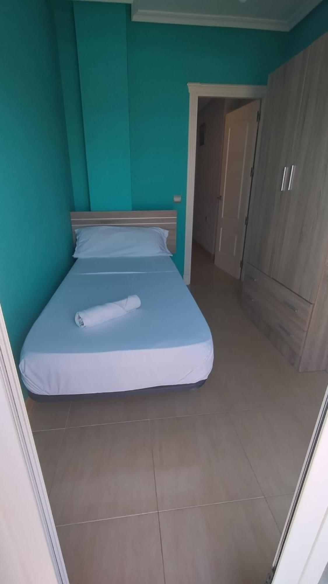 Atico En El Centro Roquetas De Vacaciones Garaje Solo Si Esta Disponible Apartment