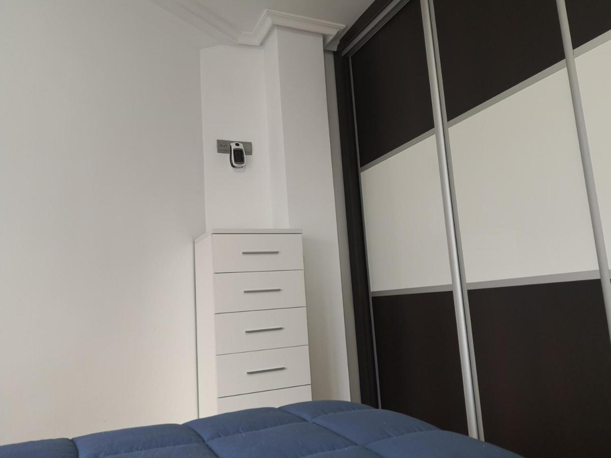 Apartament Atico En El Centro Roquetas De Vacaciones Garaje Solo Si Esta Disponible *